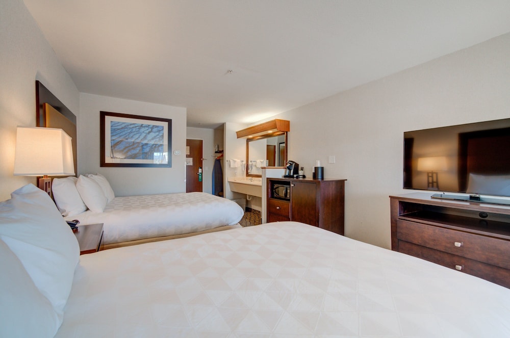 Holiday Inn West Yellowstone by IHG. - photo 59