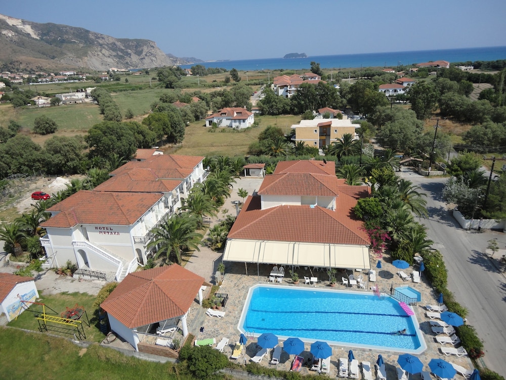 Metaxa - carbon neutral hotel in Zakynthos