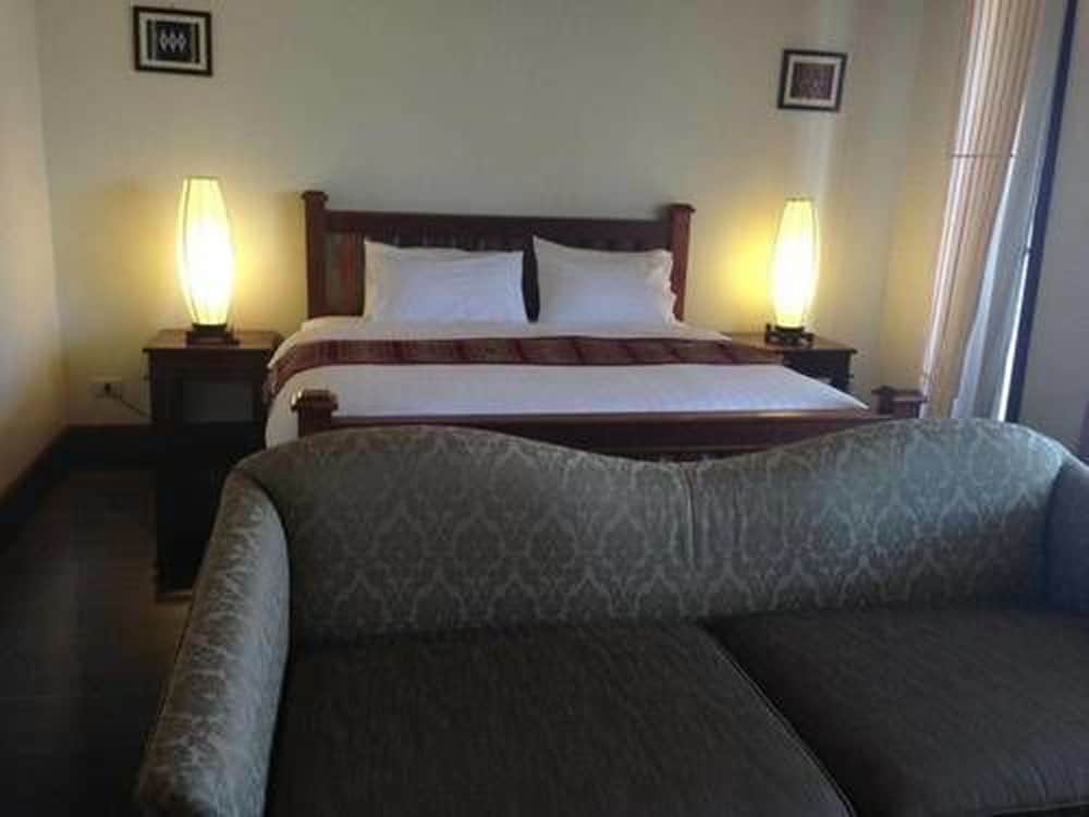 Athena Hotel — Pakse — photo 3