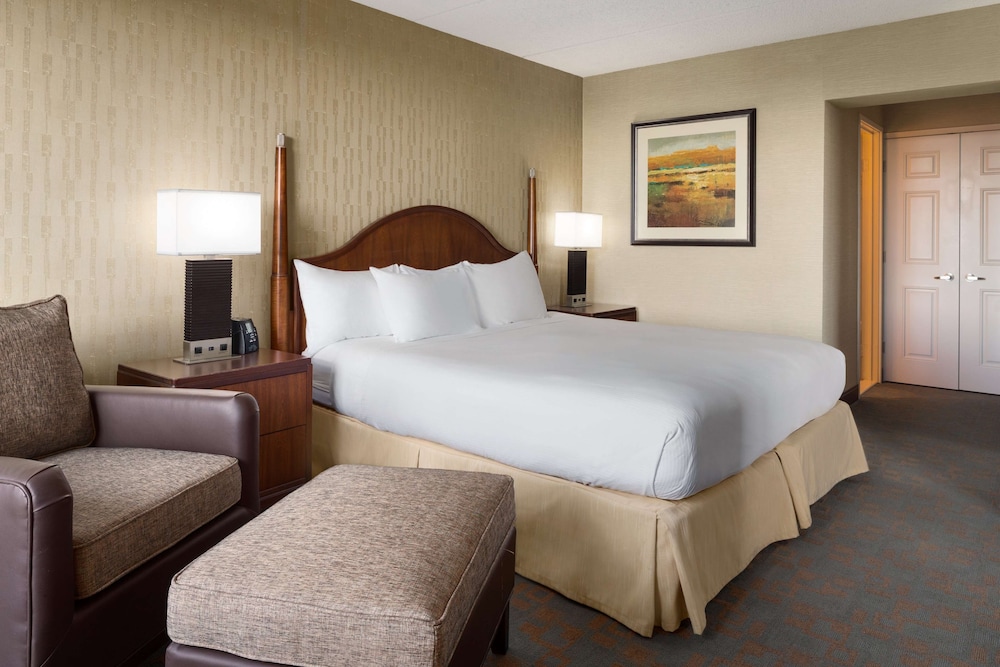 Doubletree by Hilton Somerset Hotel and Conference Center - photo 12