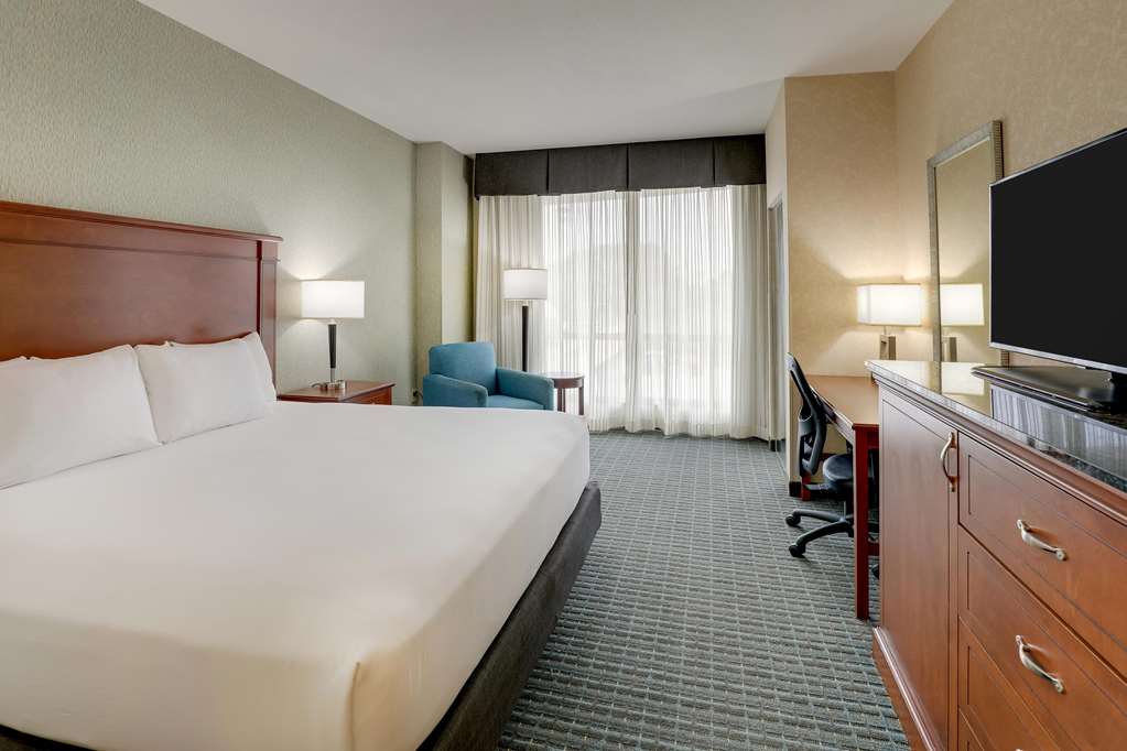 Drury Inn & Suites Grand Rapids - photo 29