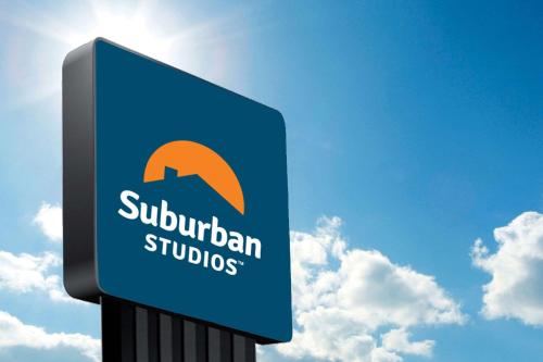 Suburban Studios Ridgecrest near China Lake Naval Station - photo 2