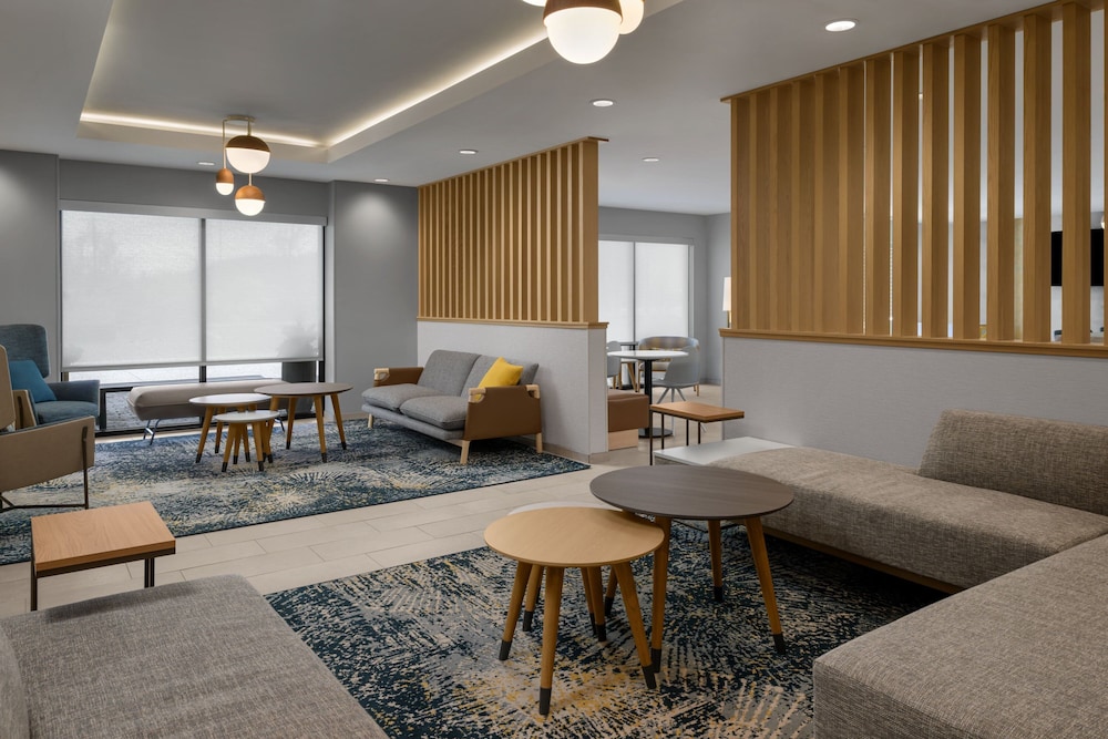 TownePlace Suites Coeur d'Alene - photo 3