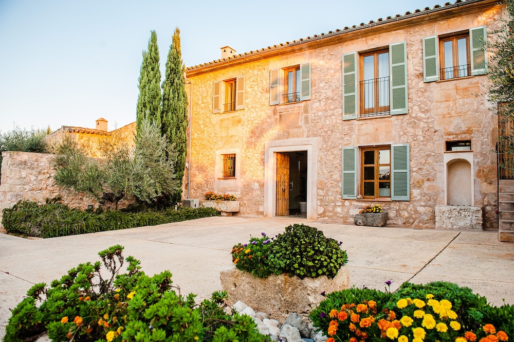 Hotel Sa Franquesa Nova in Vilafranca De Bonany, Spain