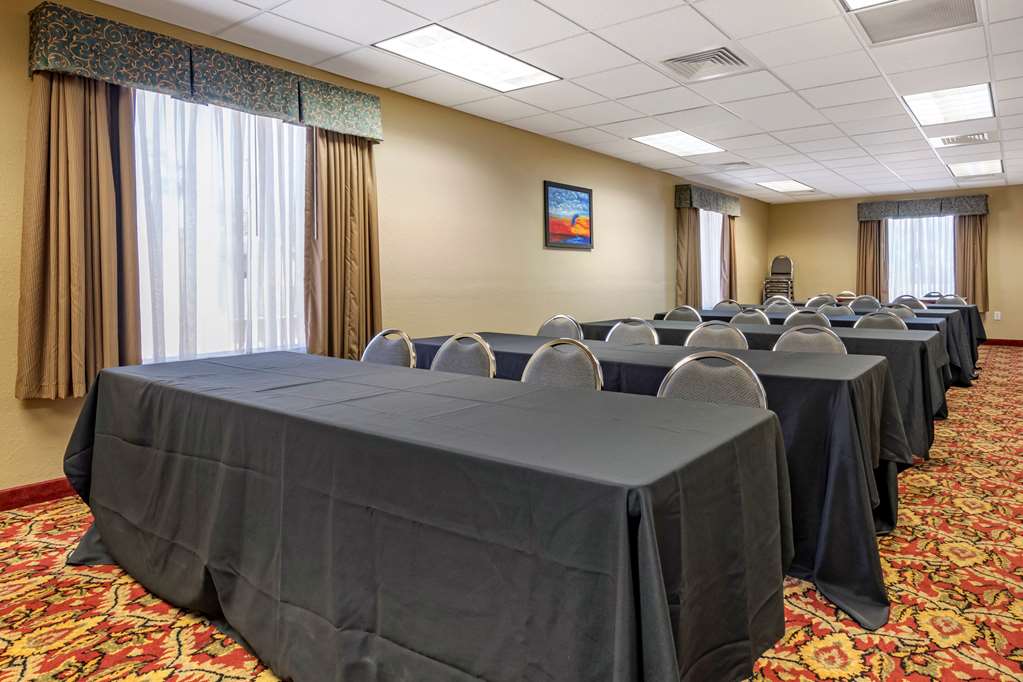 Quality Inn Zephyrhills Dade City - photo 34