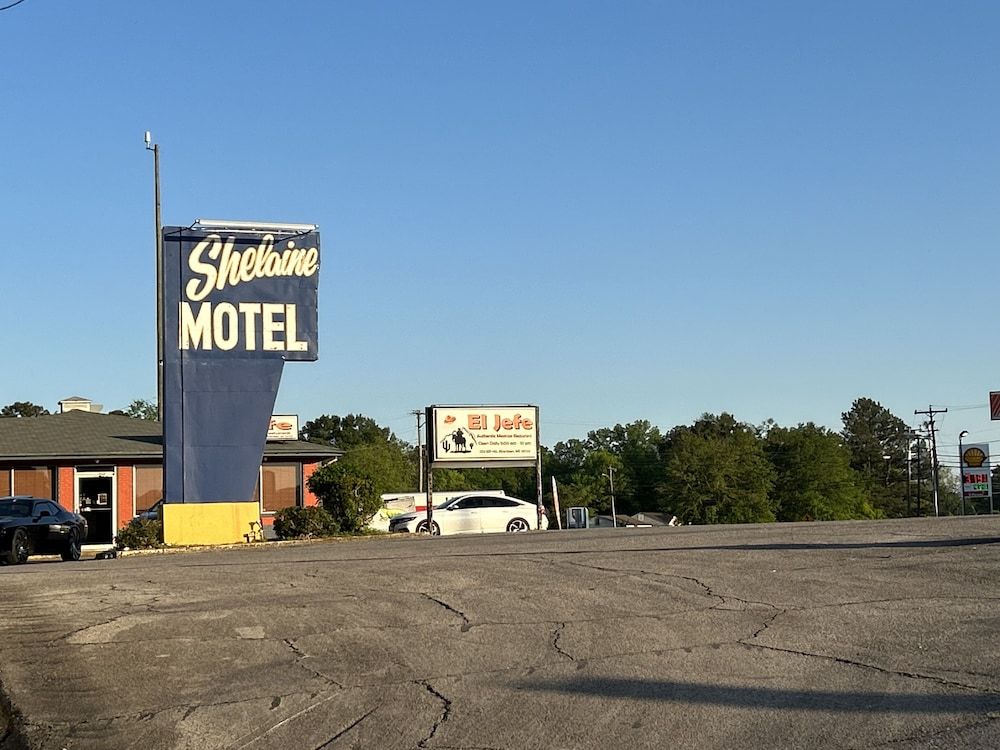Shelaine Motel - photo 8