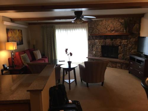 Hyatt FalconPoint 2BD - photo 22