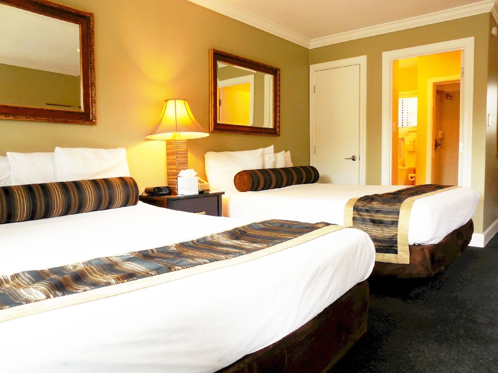 Sea Breeze Inn And Cottages - photo 7
