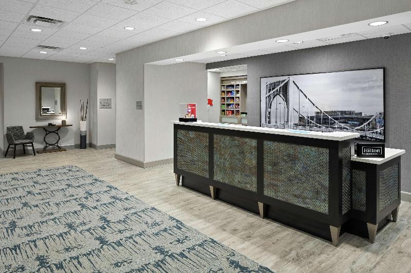 Hampton Inn & Suites Cranberry Pittsburgh - photo 6