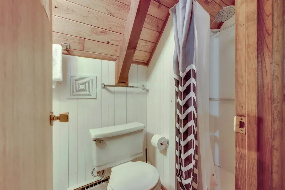 Snowshoe Cabin w Resort Perks Ski Tube & More - photo 7