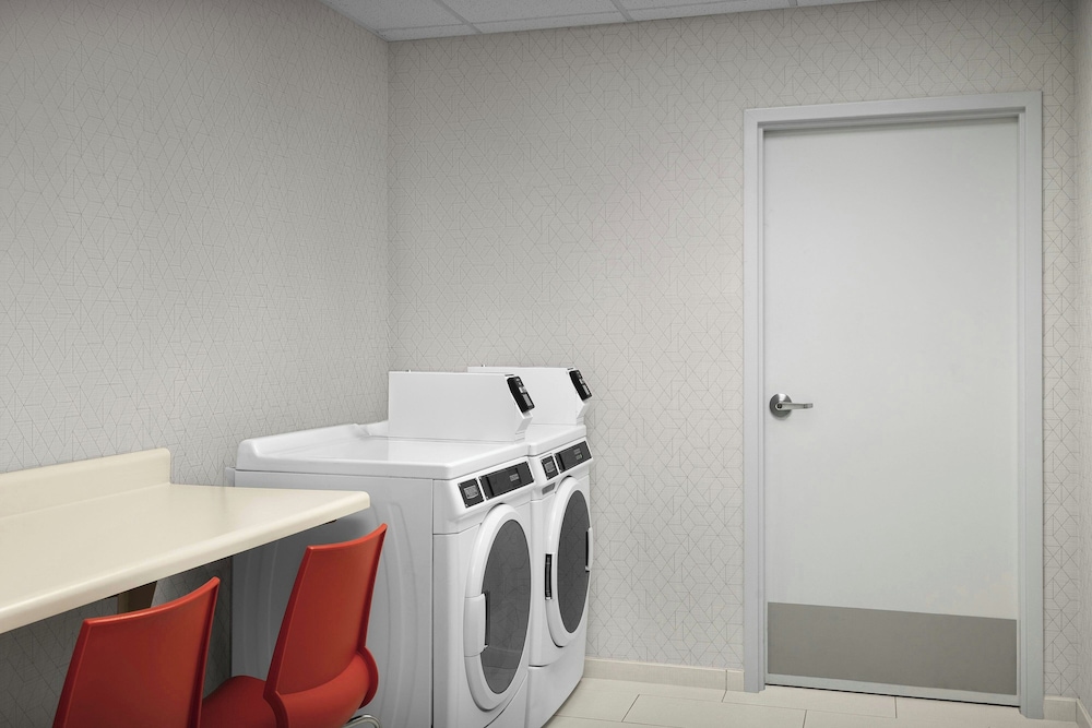 SpringHill Suites by Marriott Lynchburg Airport University Area - photo 19
