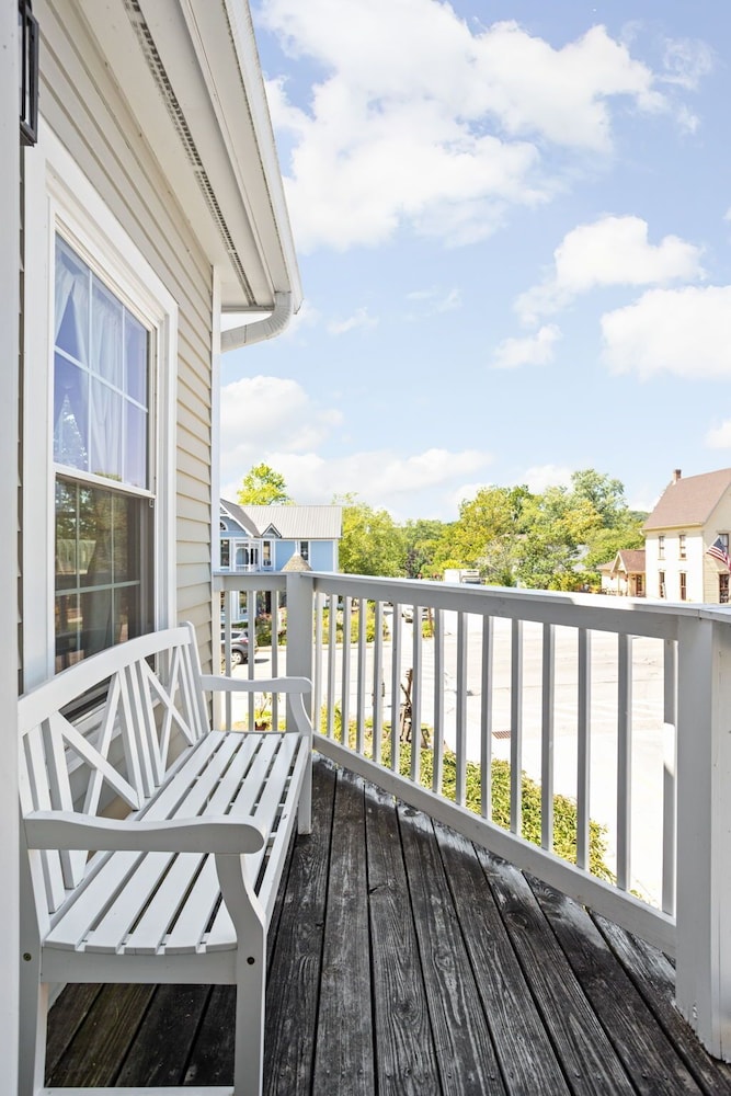 Artists Colony Inn & Restaurant - photo 34