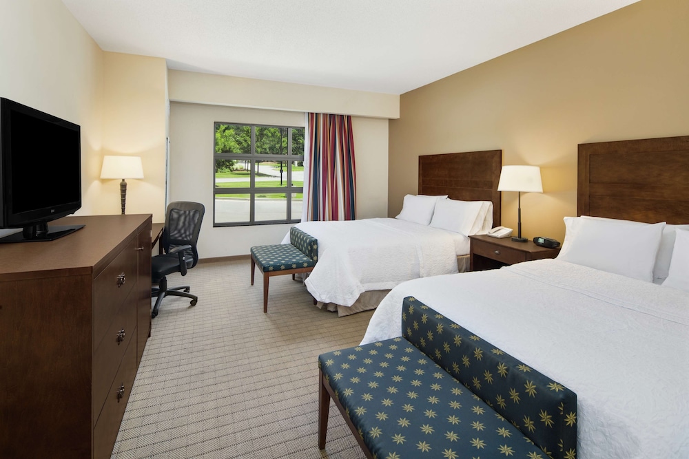 Hampton Inn by Hilton Columbus South Fort Benning - photo 16