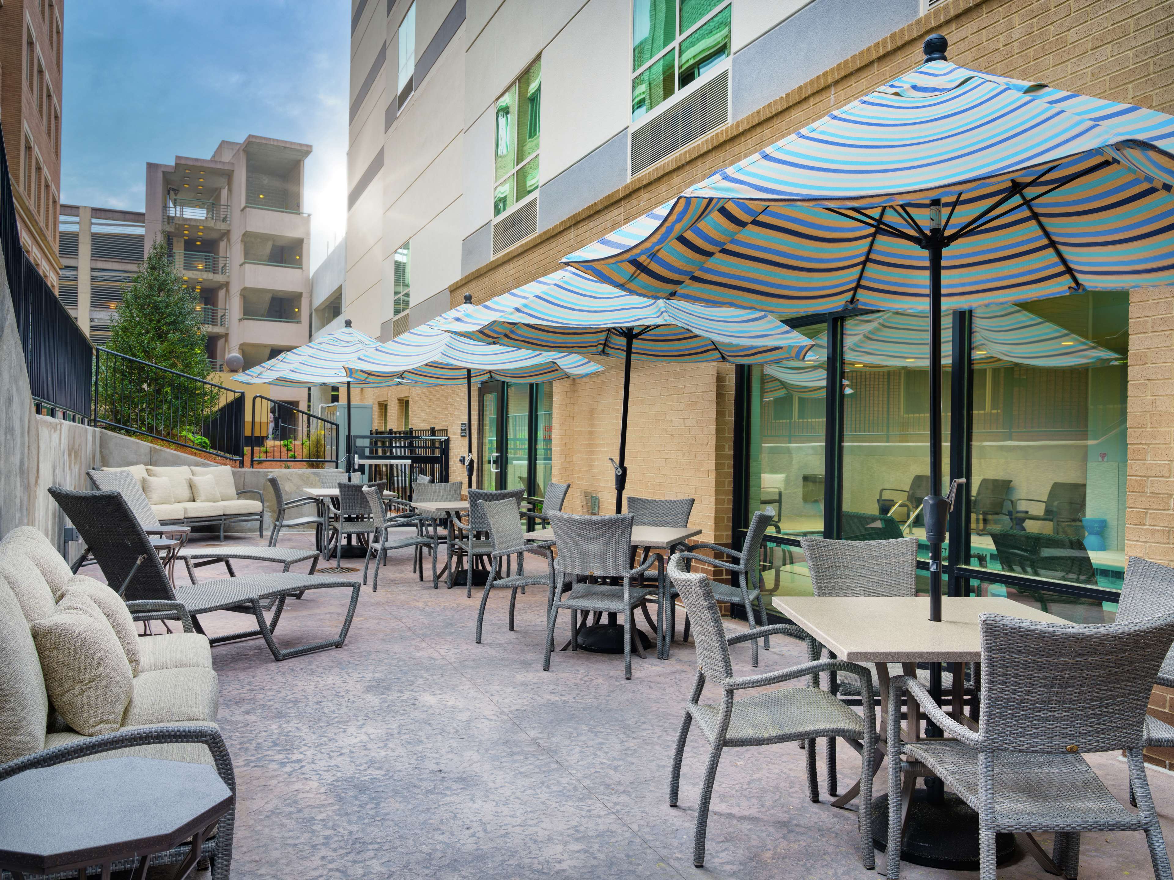 Hampton Inn & Suites Atlanta Decatur Emory - photo 3