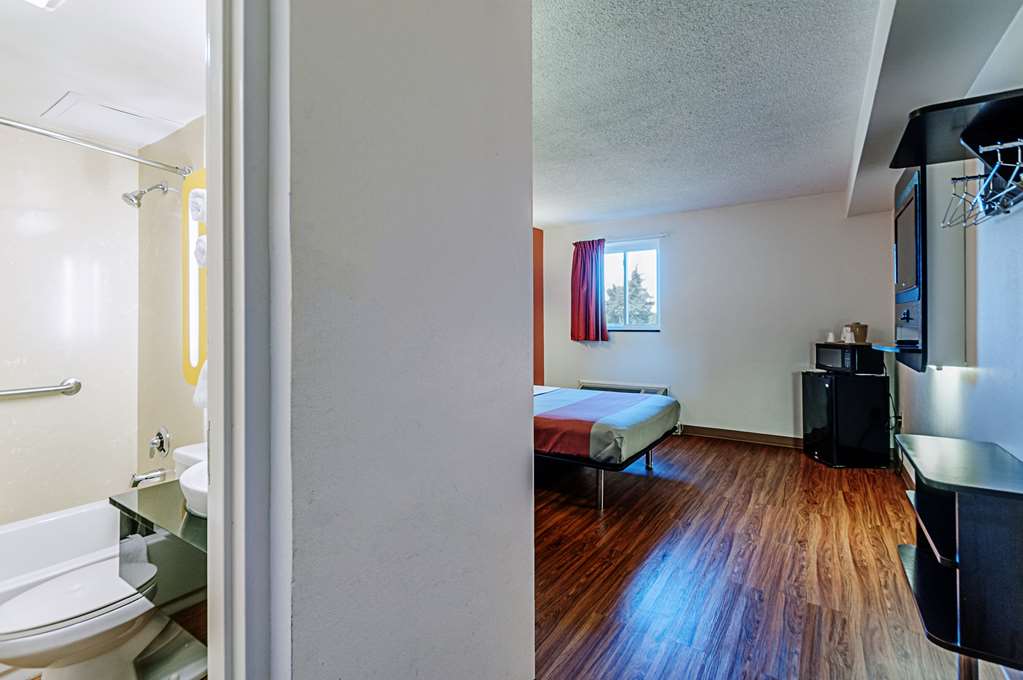 Motel 6 Martinsburg WV - photo 19