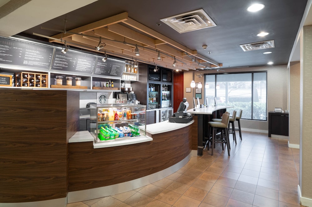 Courtyard by Marriott Princeton - photo 24