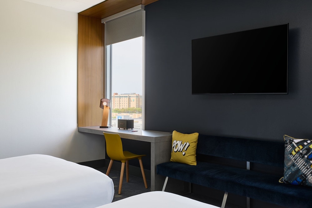 Aloft Charleston Airport & Convention Center - photo 12