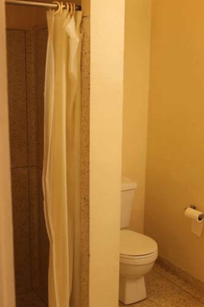Indio Holiday Motel - photo 3