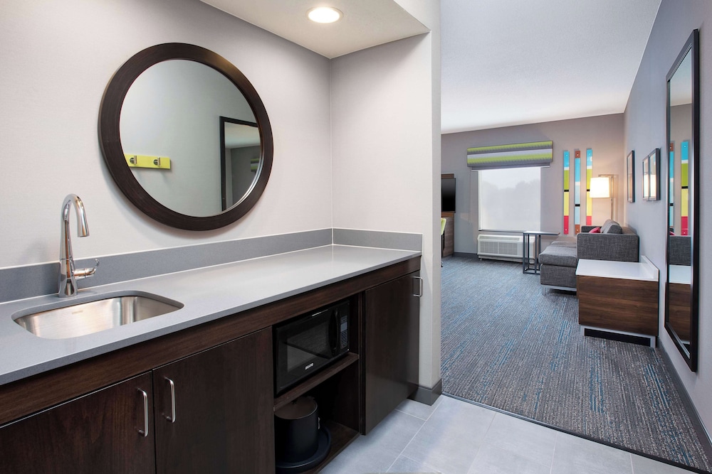 Hampton Inn Detroit Utica Shelby Township - photo 8
