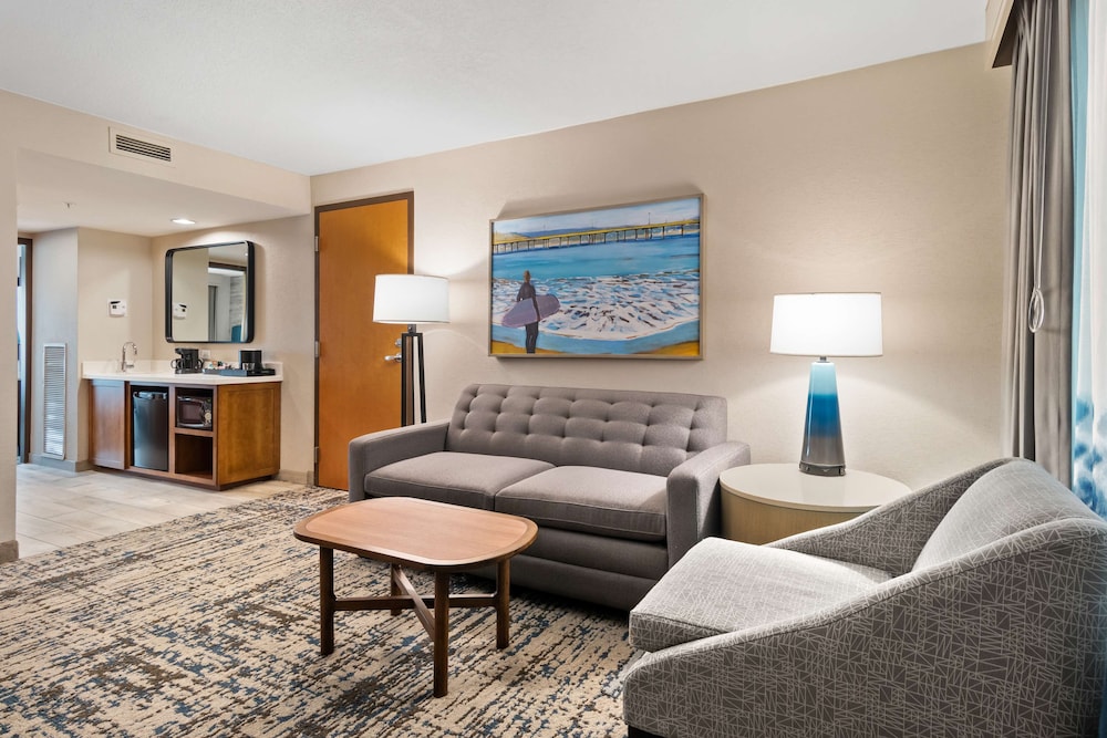 Embassy Suites by Hilton Anaheim South - photo 29