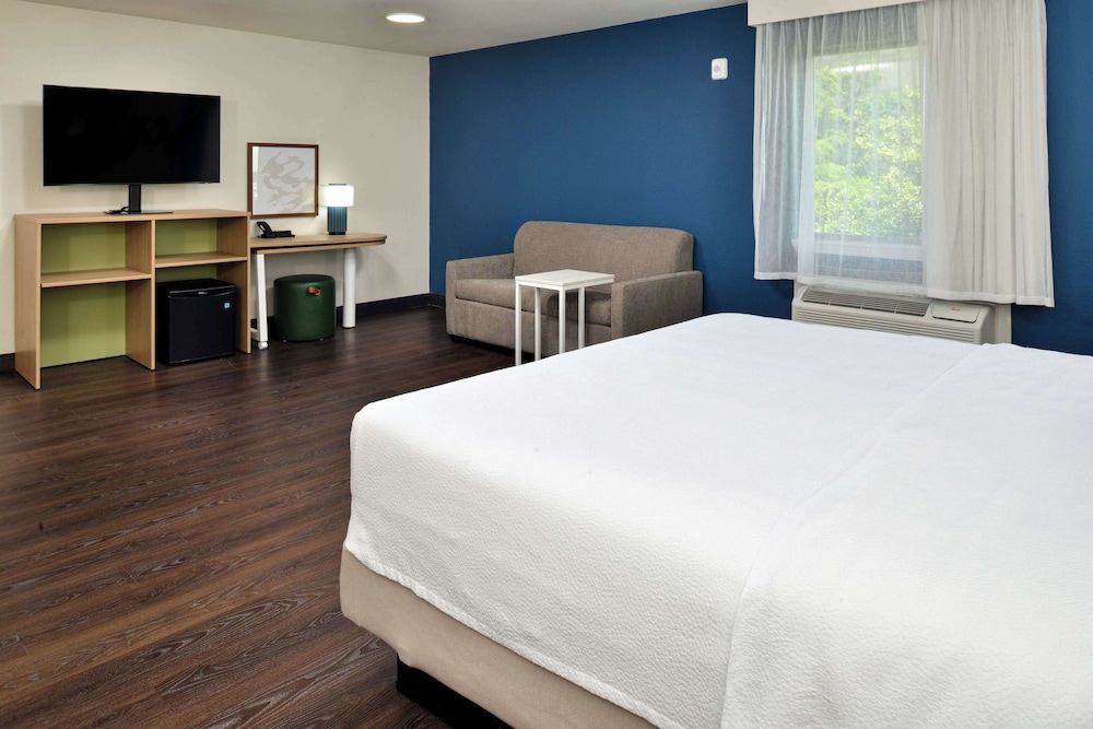 Spark by Hilton Dallas Medical District Love Field - photo 25