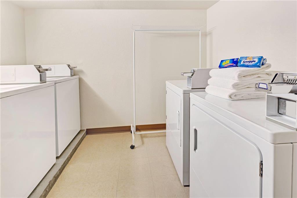 Microtel Inn & Suites by Wyndham Cheyenne - photo 46