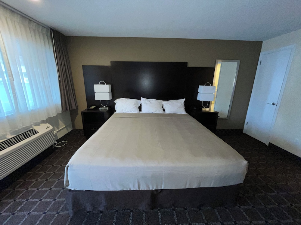 Oregon Trail Inn and Suites - photo 6