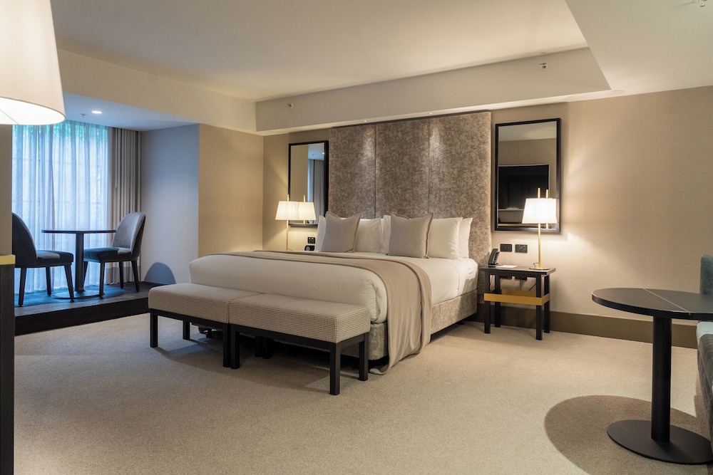 The Lyall Hotel and Spa — hotel in South Yarra