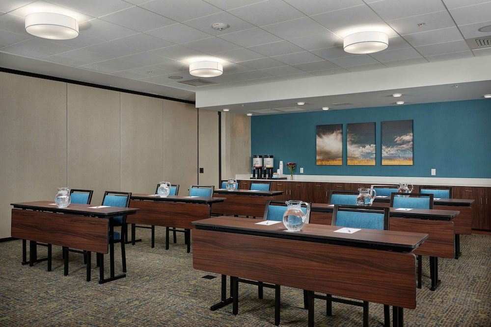 Hampton Inn by Hilton Burley - photo 28