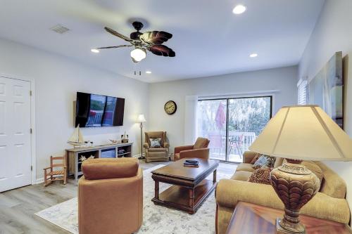 Ocean Breeze 7 — 4-Star Luxury Hotel in Hilton Head Island, United States