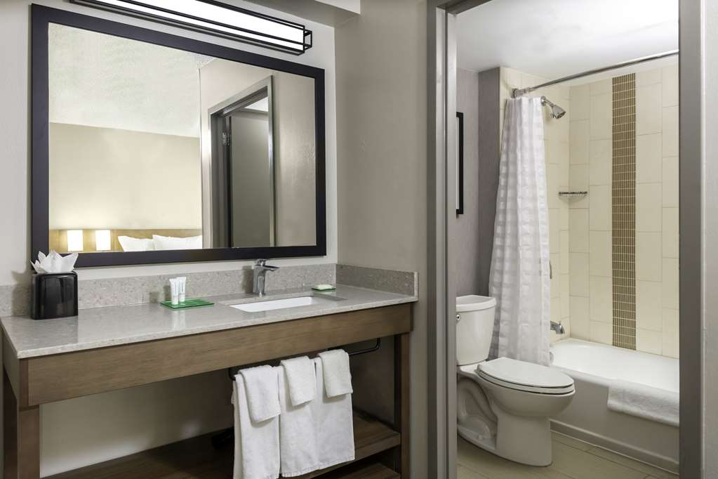 Hyatt Place Dallas Arlington - photo 8
