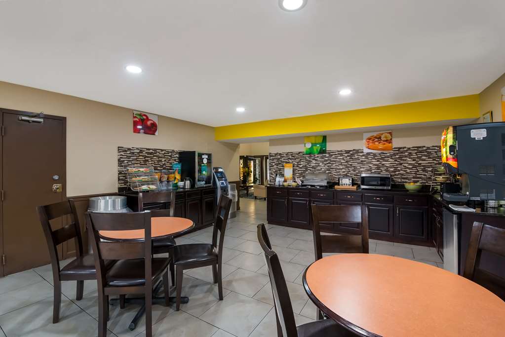 Quality Inn Johnson City I 26 exit 17 - photo 14