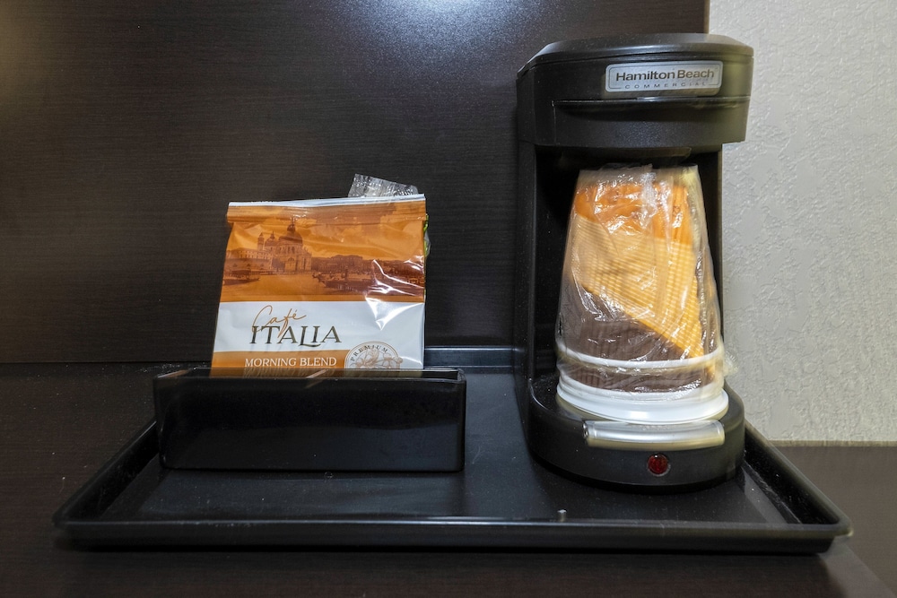 Red Roof Inn PLUS Huntsville - photo 18