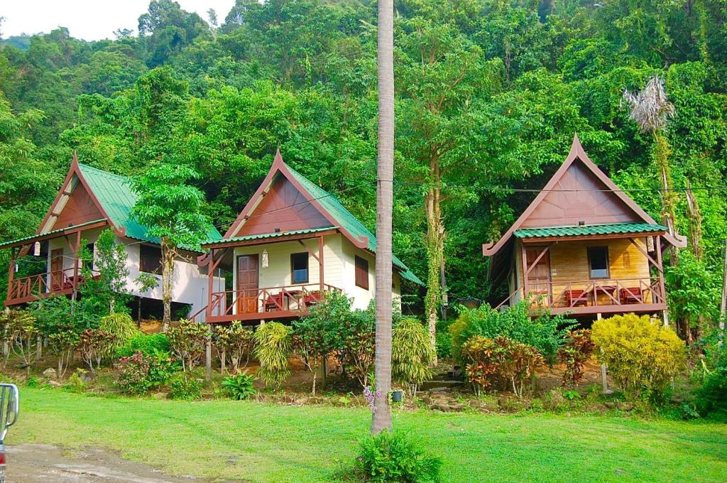 TP Hut Bungalows - last minute hotel in Unknown City
