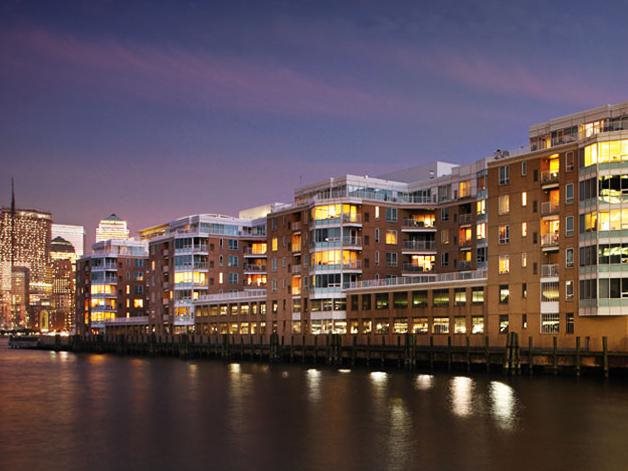 Harbor View Apartments — 4-Star Luxury Hotel in Jersey City, United States