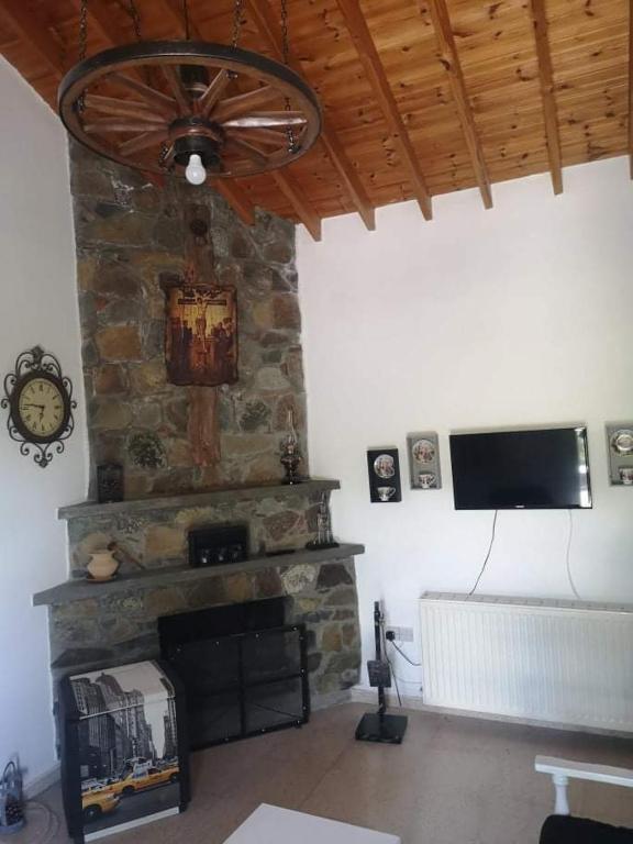 Veranda — Kakopetria — photo 2