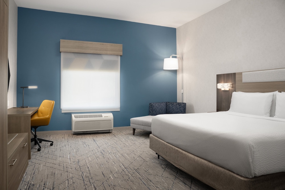 Holiday Inn Express Alexandria Fort Belvoir - photo 8