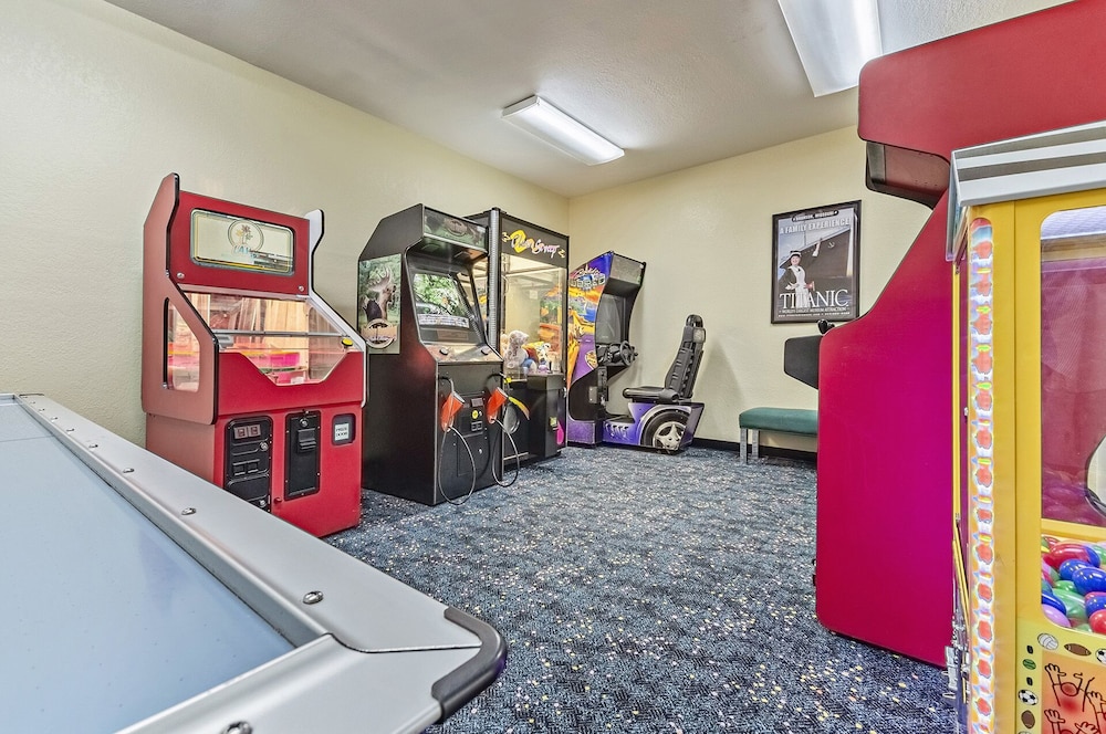 Branson Towers Hotel - photo 21