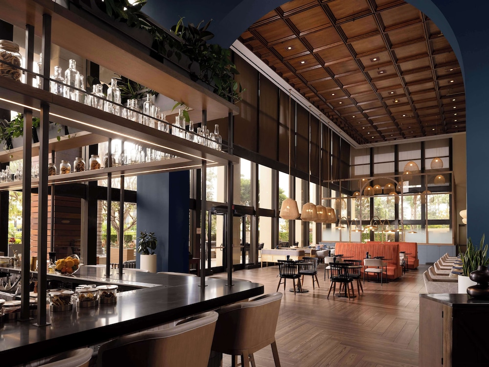 Hotel Fera Anaheim a DoubleTree by Hilton - photo 37