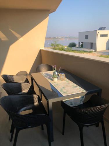 Apartment Maestral Nin — 4-Star Luxury Hotel in Nin, Croatia