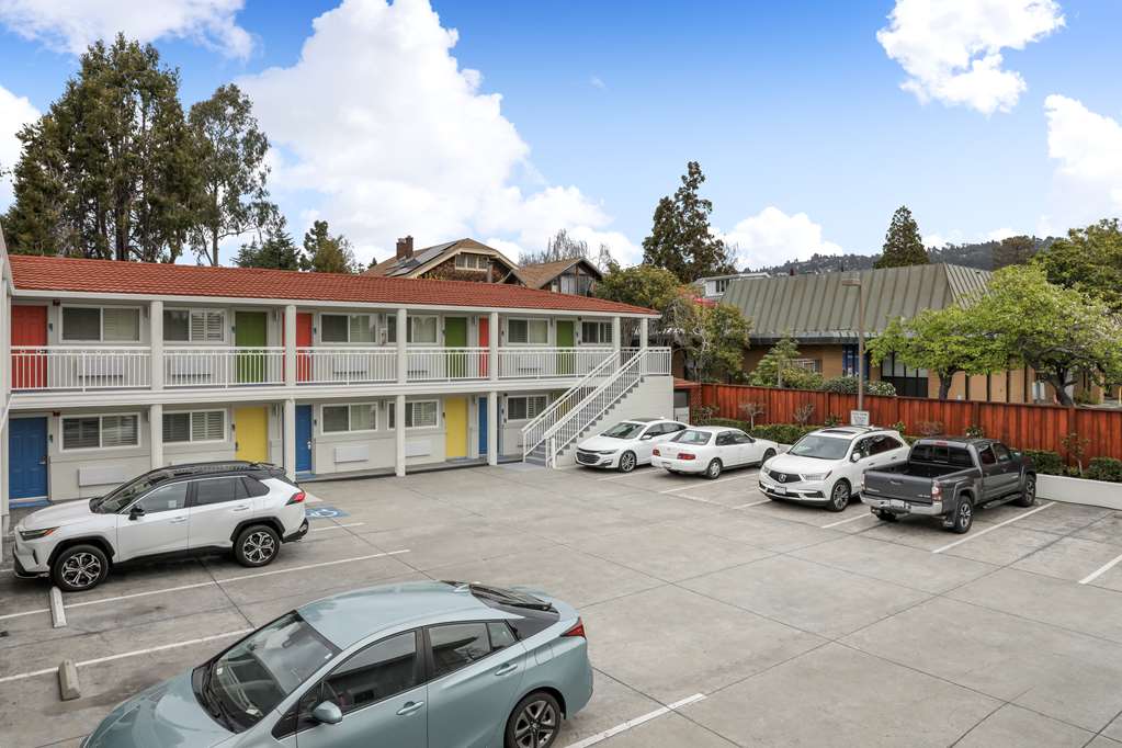 Signature Inn Berkeley - photo 43