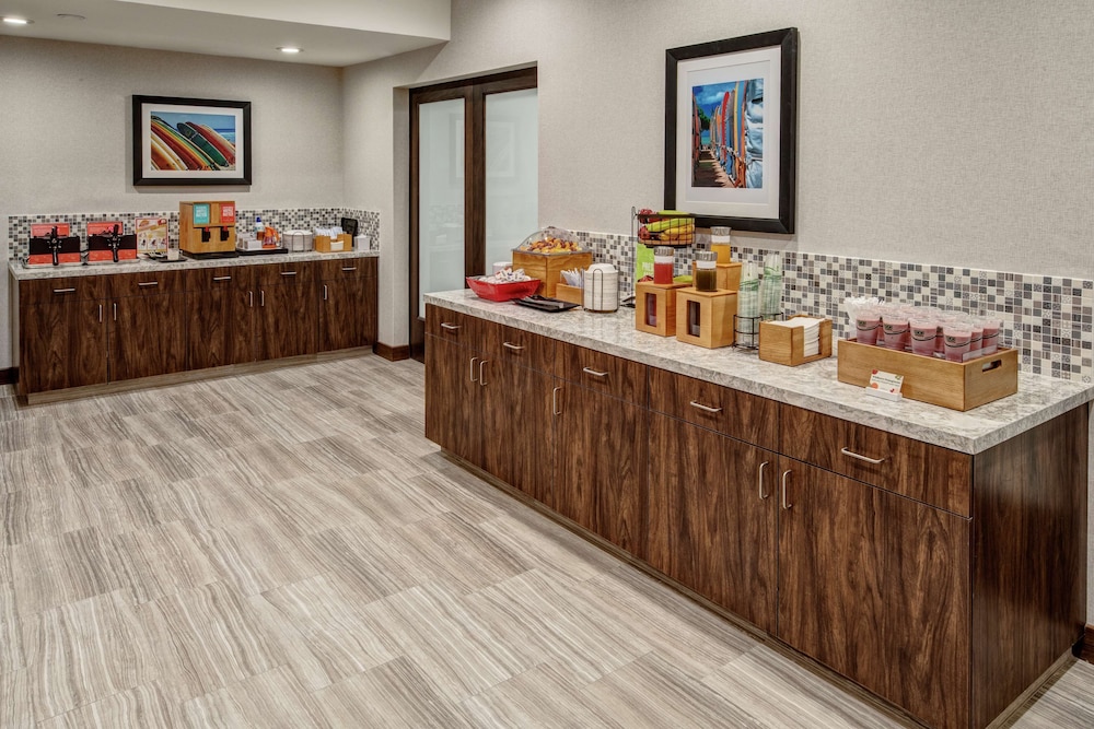 Hampton Inn Cardiff Beach Encinitas CA Near Del Mar - photo 20