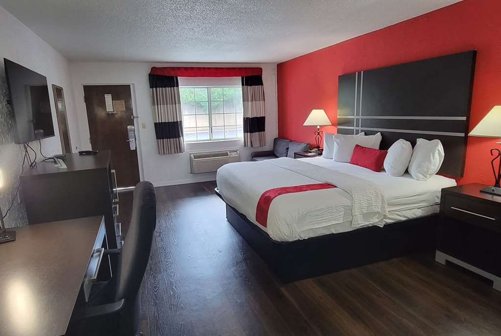 Ramada by Wyndham Mountain Home - photo 23