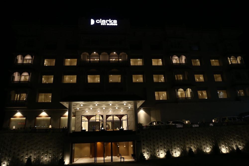 Clarks Inn Suites Raipur — Raipur — photo 5