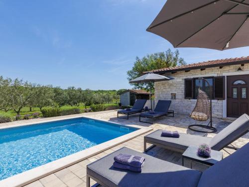 Holiday Home Claudia by Interhome — 4-Star Luxury Hotel in Novigrad, Croatia