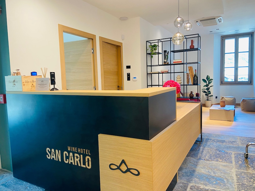 Wine Hotel Ristorante San Carlo Boutique Hotel & SPA — hotel in Chiuro