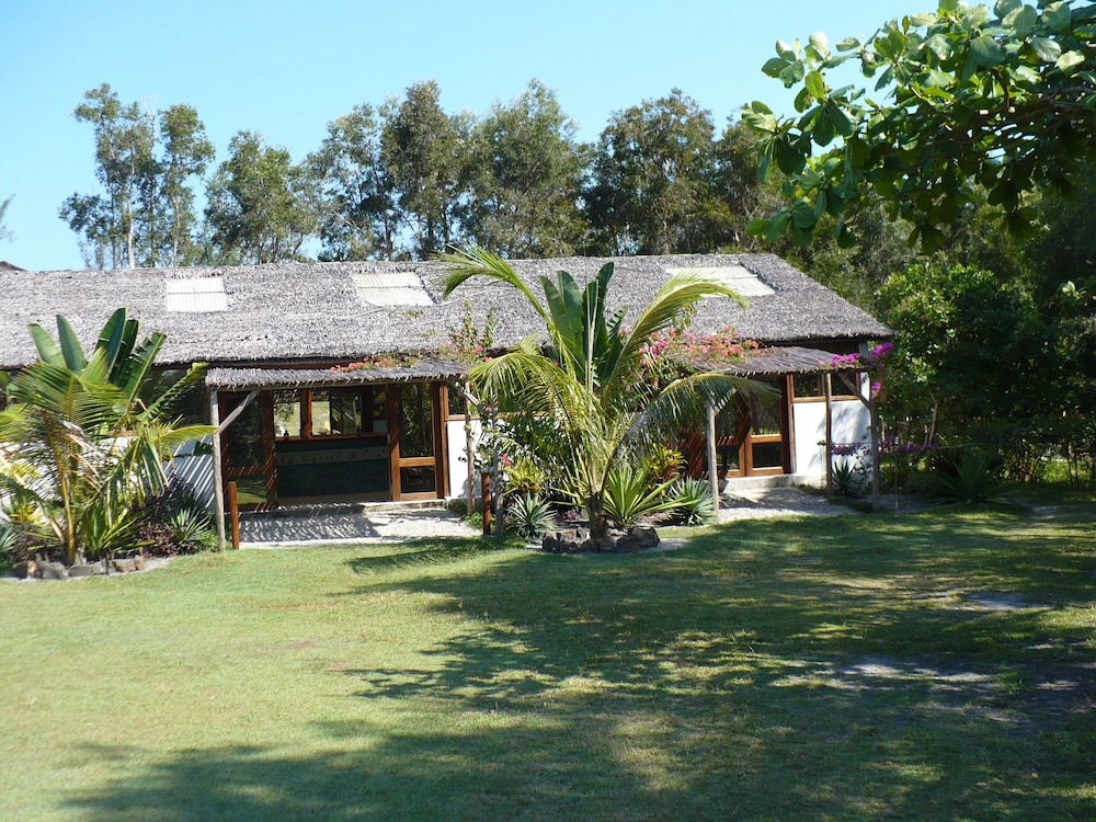 Riake Resort & Villa — Ambodifotatra — photo 3