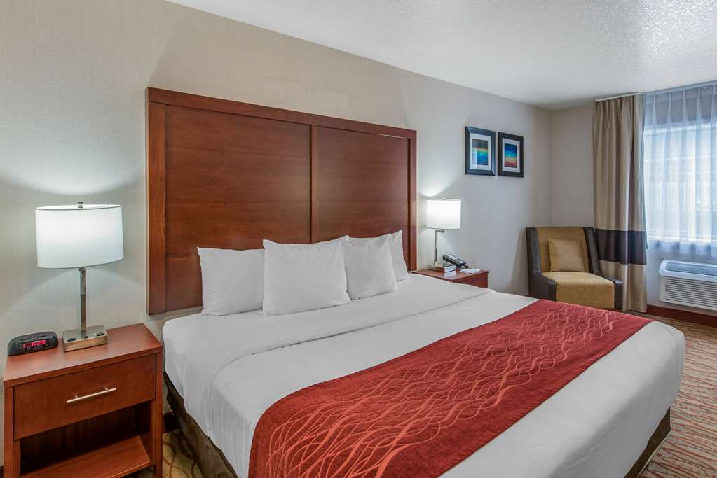 Comfort Inn Mount Shasta Area - photo 7