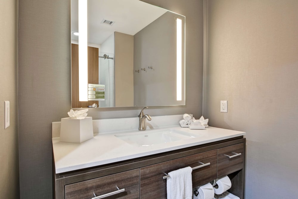 Home2 Suites by Hilton Bedford DFW West TX - photo 17
