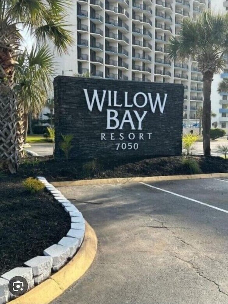 Willow Bay Resort - last minute hotel in Myrtle Beach